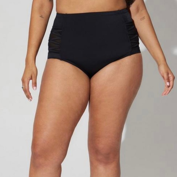 HIGH-RISE LATTICE SIDE SWIM BOTTOM FIT - SIZE 1 and 2 available - Picture 3 of 6